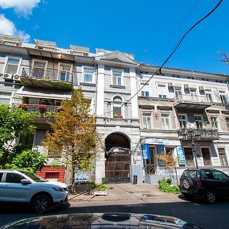 Apartments On Chaykovskogo 16 Odessa Exterior foto