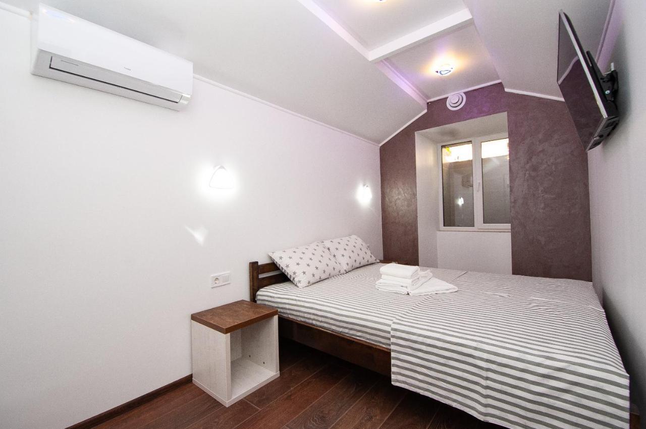Apartments On Chaykovskogo 16 Odessa Exterior foto