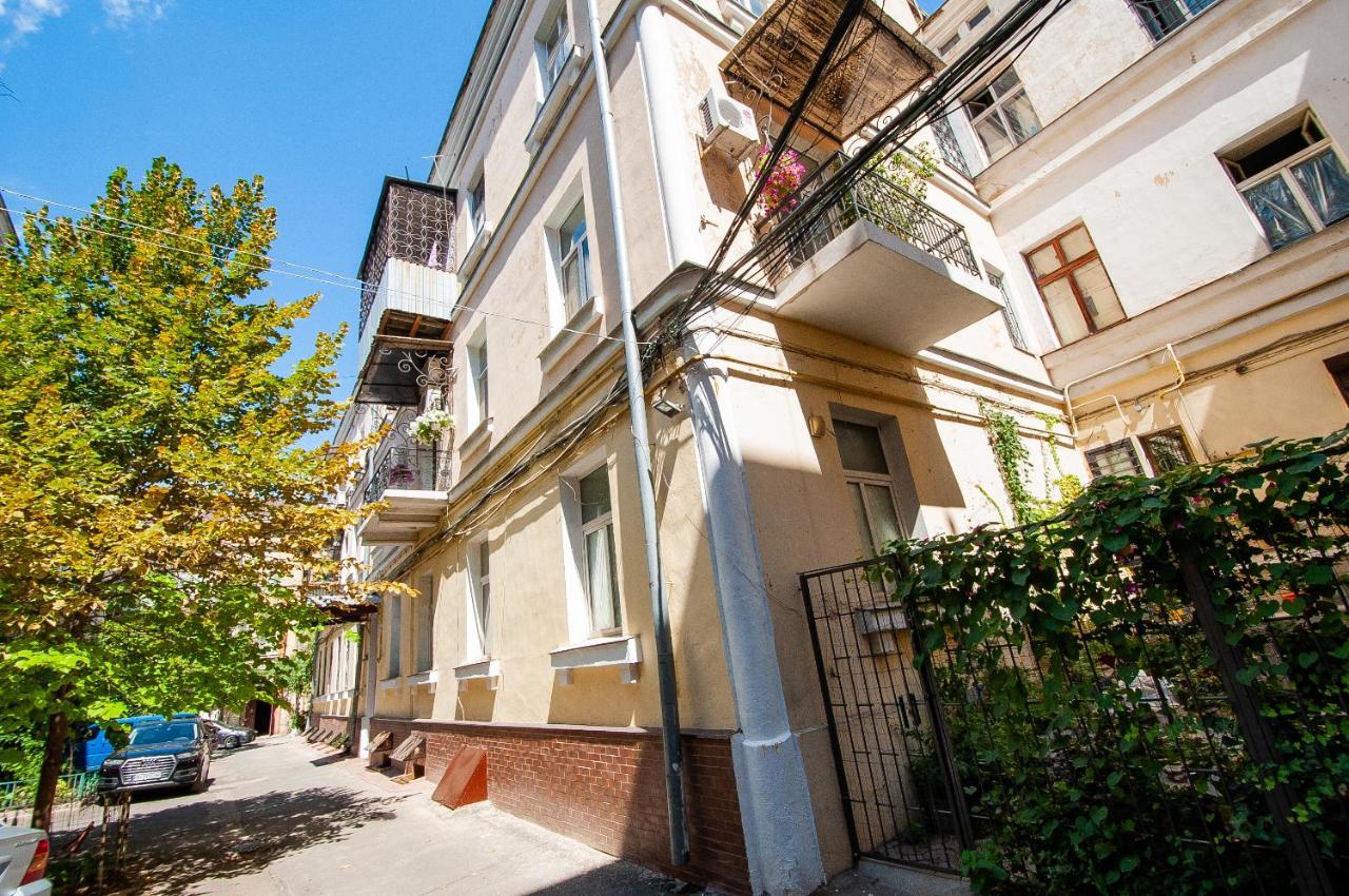 Apartments On Chaykovskogo 16 Odessa Exterior foto